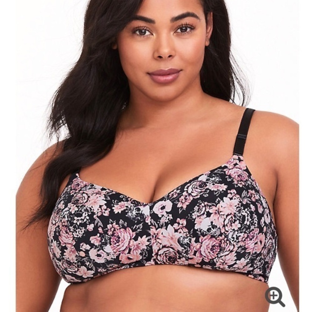 42DD 🆕 Torrid Back Smoothing Padded Wire Free Bra